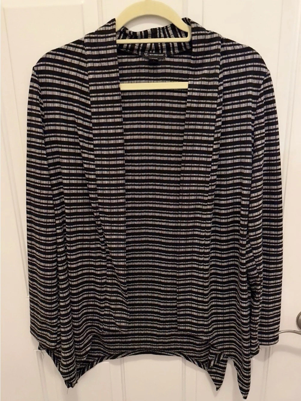 NEW DIRECTIONS Striped jacketin Black & White Like New